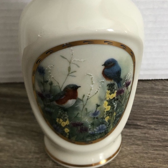 1995 Summer Interlude Vase by Lenox - Picture 4 of 14